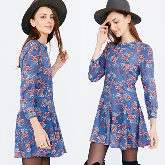 Urban Outfitters Dresses & Skirts - Ryder x UO blue floral print dress